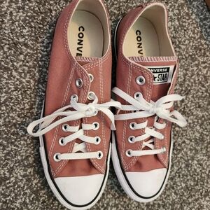 Converse Mauve Size 9 Women's
